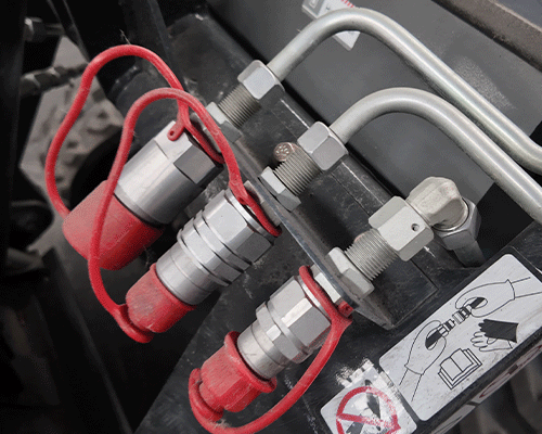 Kompakti telakuormaaja