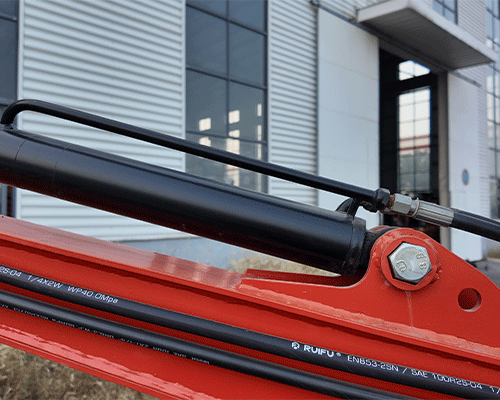 1,3 tonnin kaivinkone